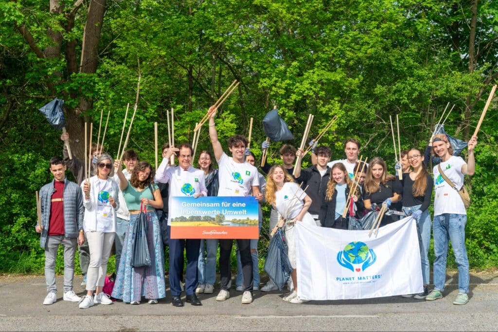 Volunteers in Vienna pose at cleanup